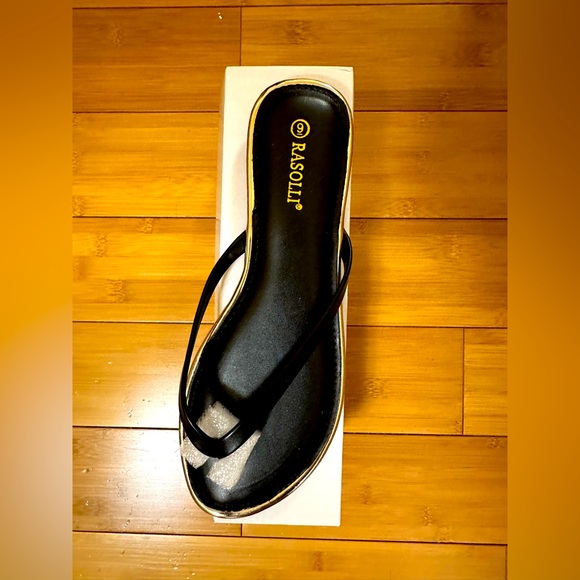 New - Rasolli Slip On Flat Flip Flops Women's - Size 9 - Picture 8 of 8